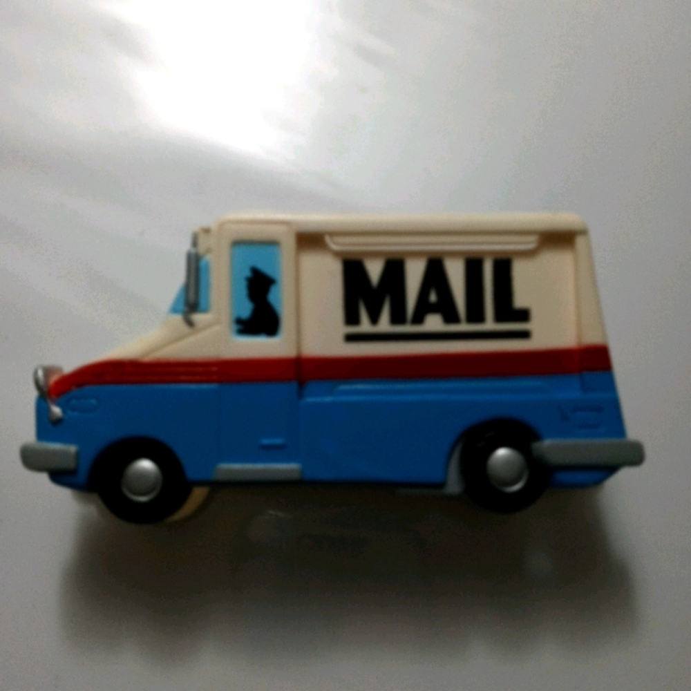 Mail truck magnet clip holder